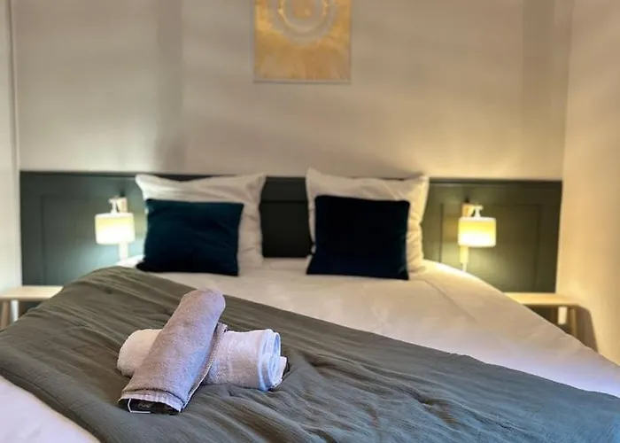 Le Patis Πανσιόν Πουατιέ